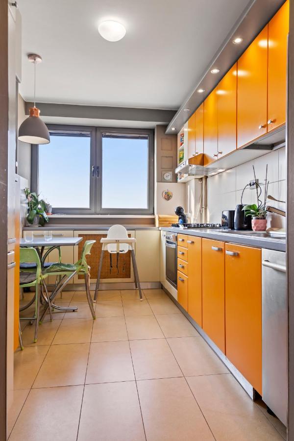125 Sqm Family Friendly With Kids Room Bucarest Exterior foto
