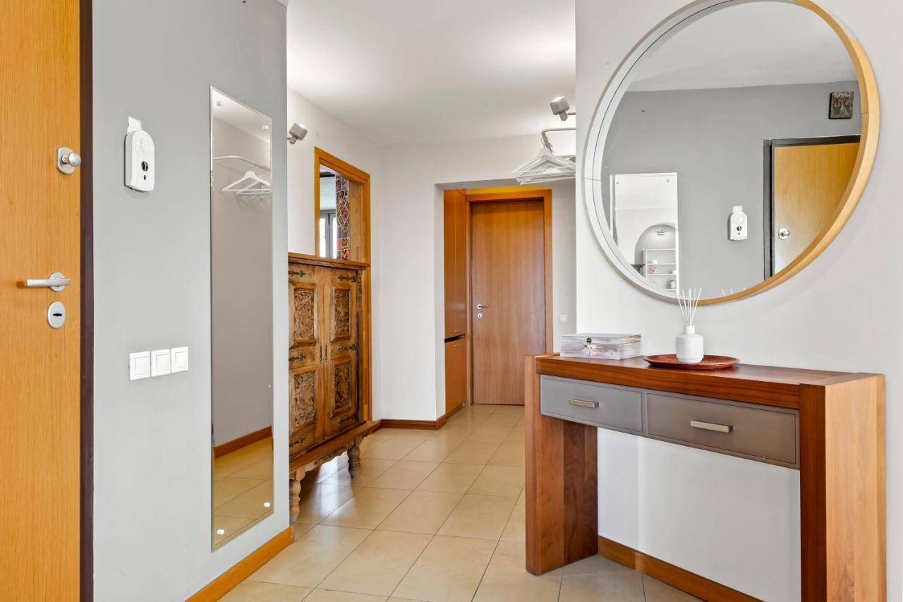 125 Sqm Family Friendly With Kids Room Bucarest Exterior foto